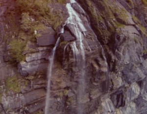 SS_Waterfall